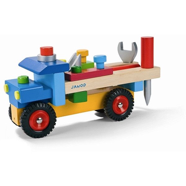 Primera imagen del Camión de bricolaje de madera