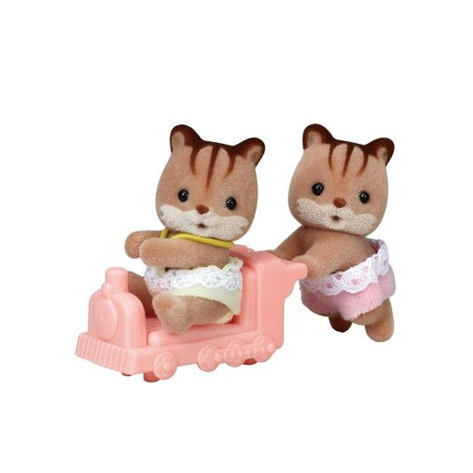 Primera imagen de los Gemelos Ardilla de la Nuez - Sylvanian Families