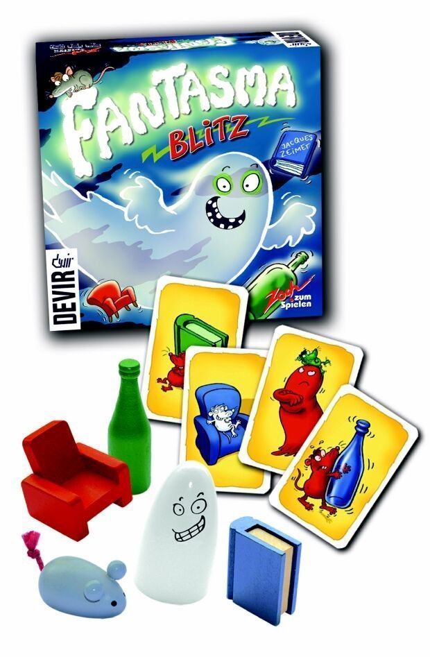 Imagen de la caja del Fantasma Blitz de Devir y delante de ésta, todo el contenido de la misma.