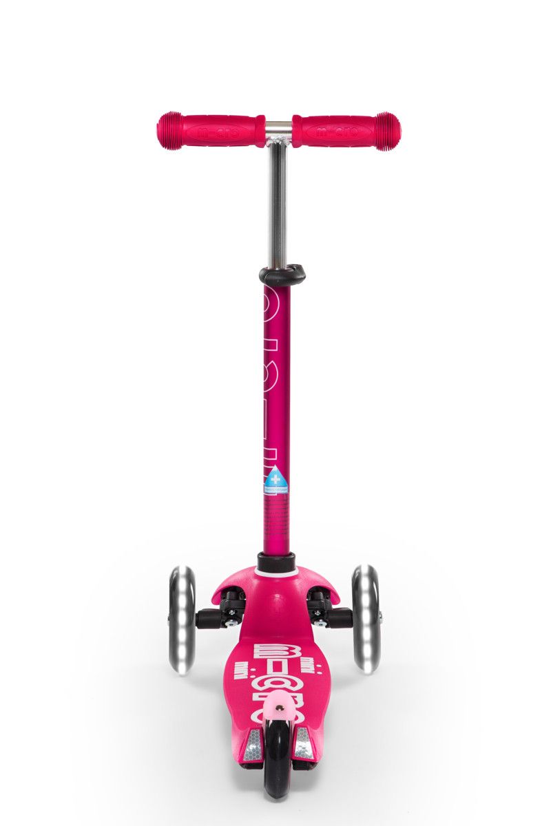 Décima imagen del Patinete Micro Mini Deluxe Rosa LED - MMD075