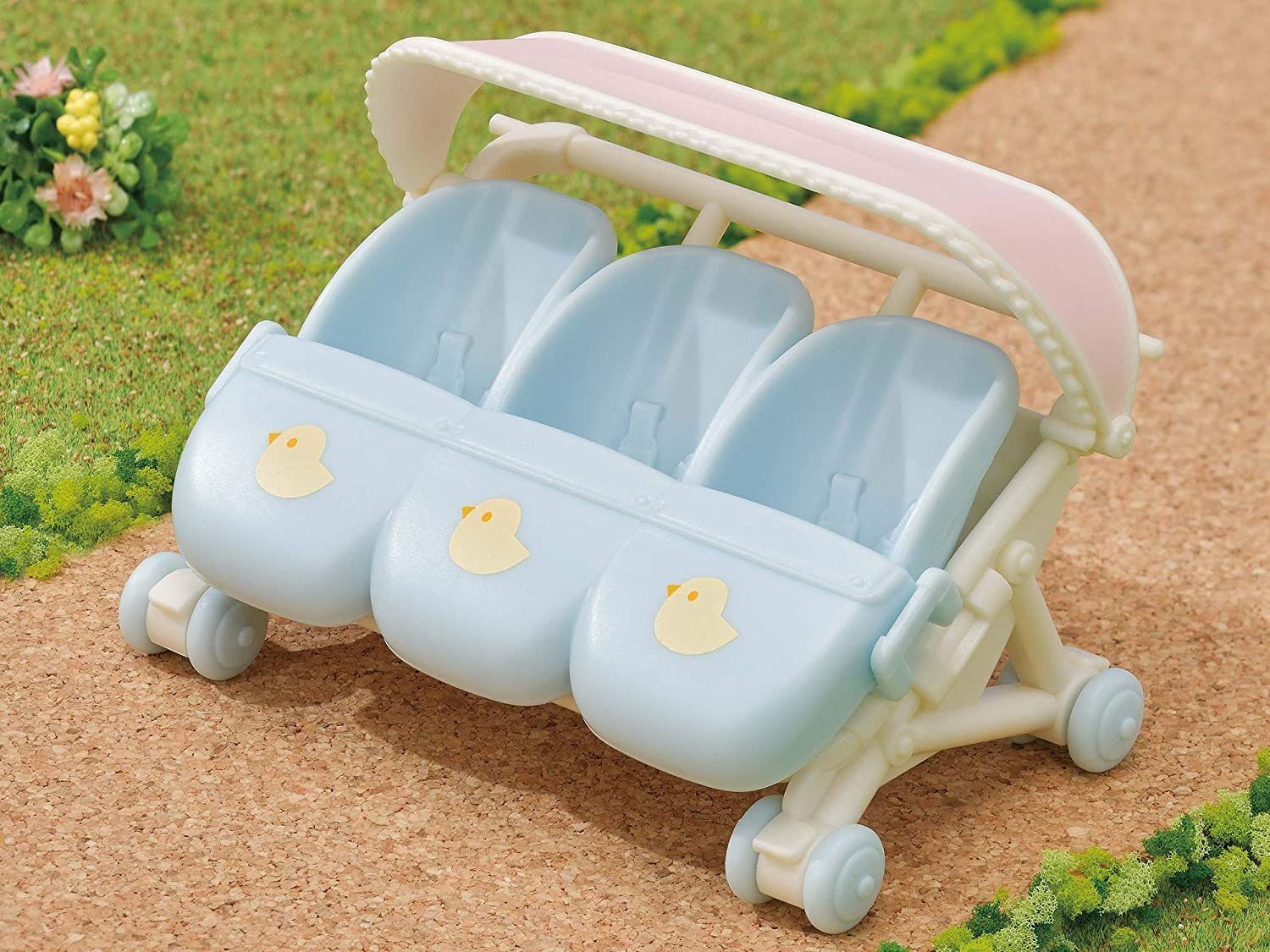 Primera imagen del Carrito de trillizos - Sylvanian Families
