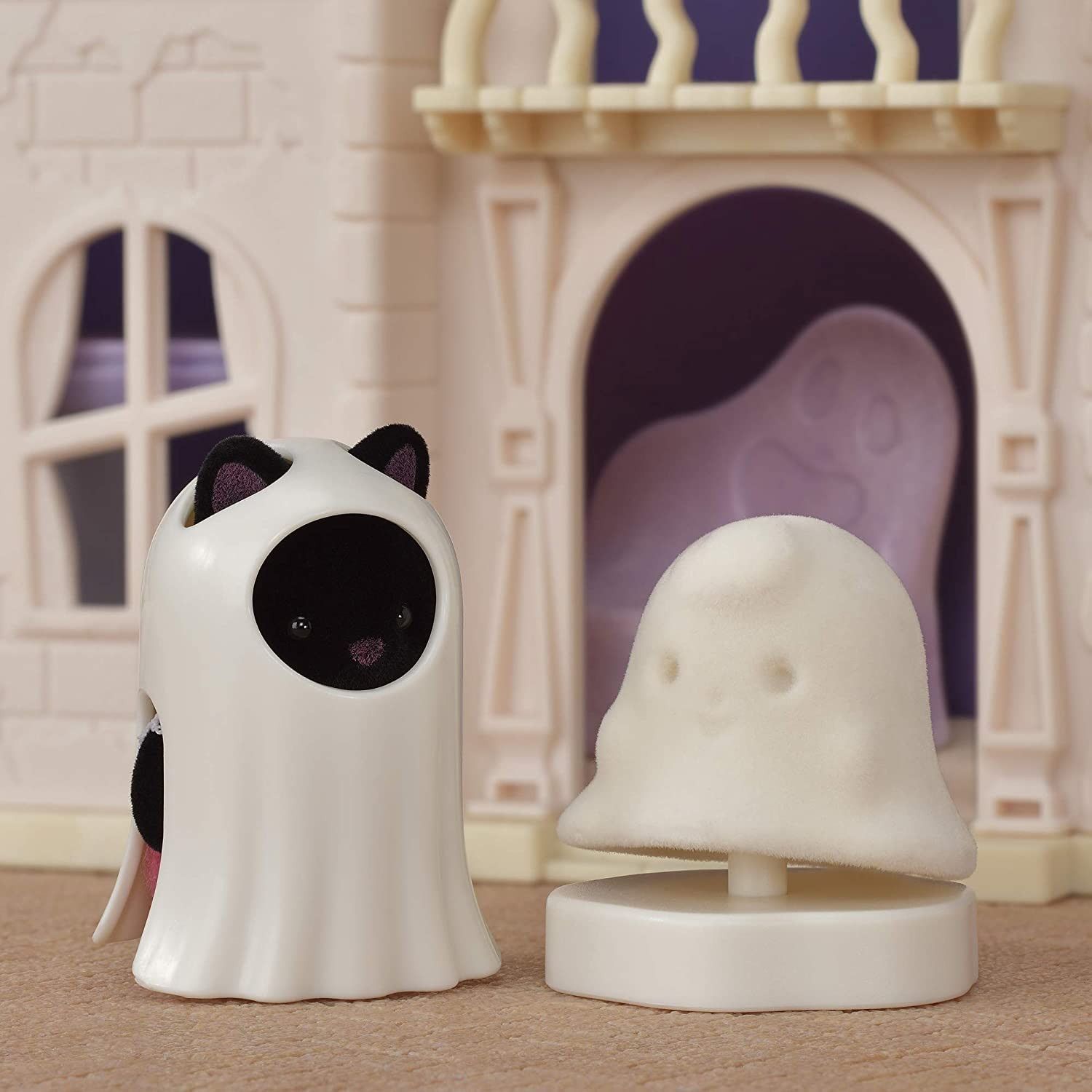 Octava imagen de la Casa Encantada del Fantasma - Sylvanian Families