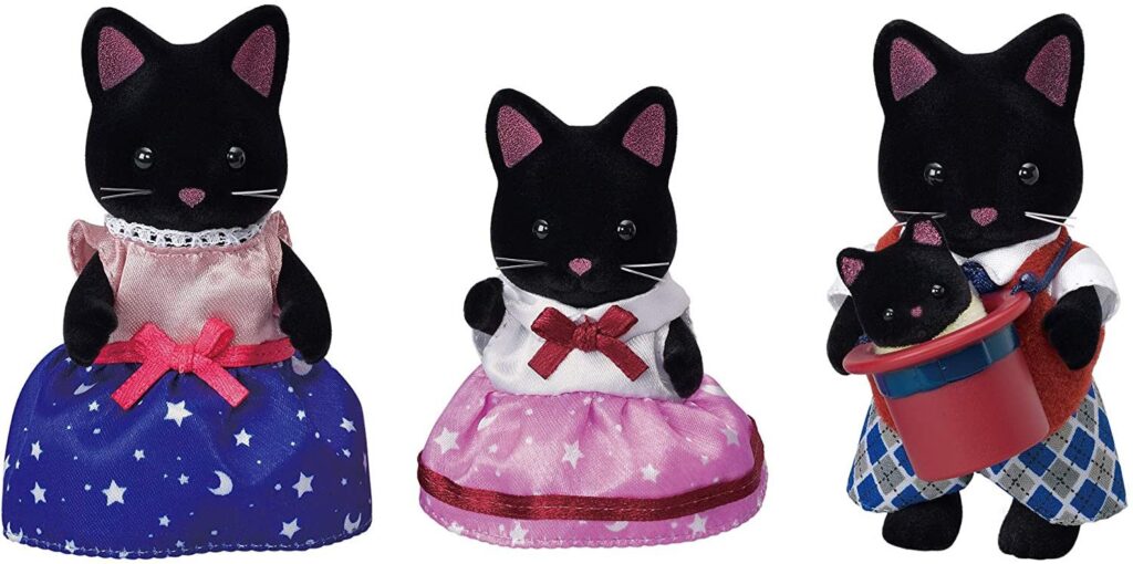 Primera iamgen de la Familia Gato Medianoche - Sylvanian Families