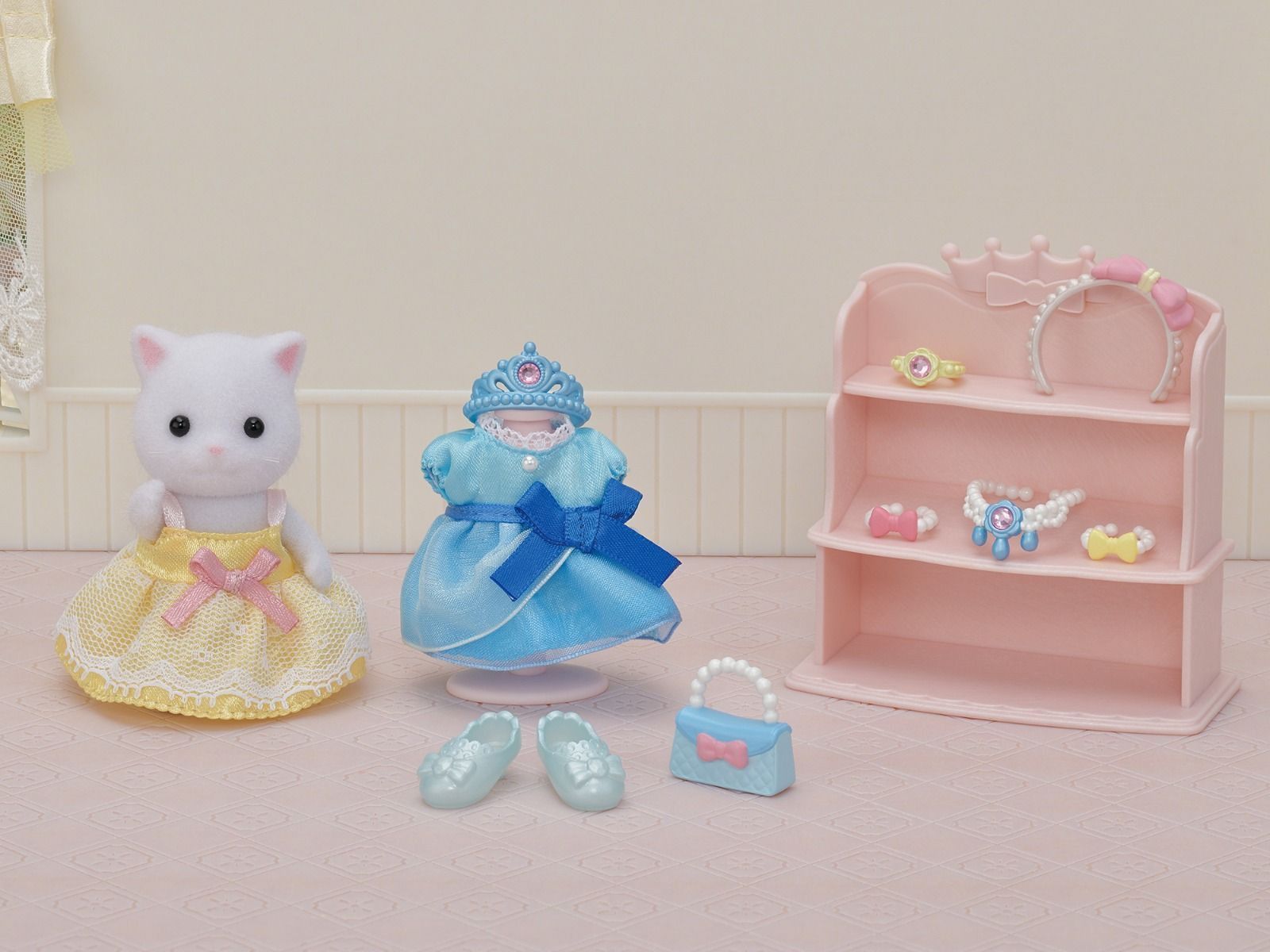 Primera imagen del Set vestidor de Princesa - Sylvanian Families