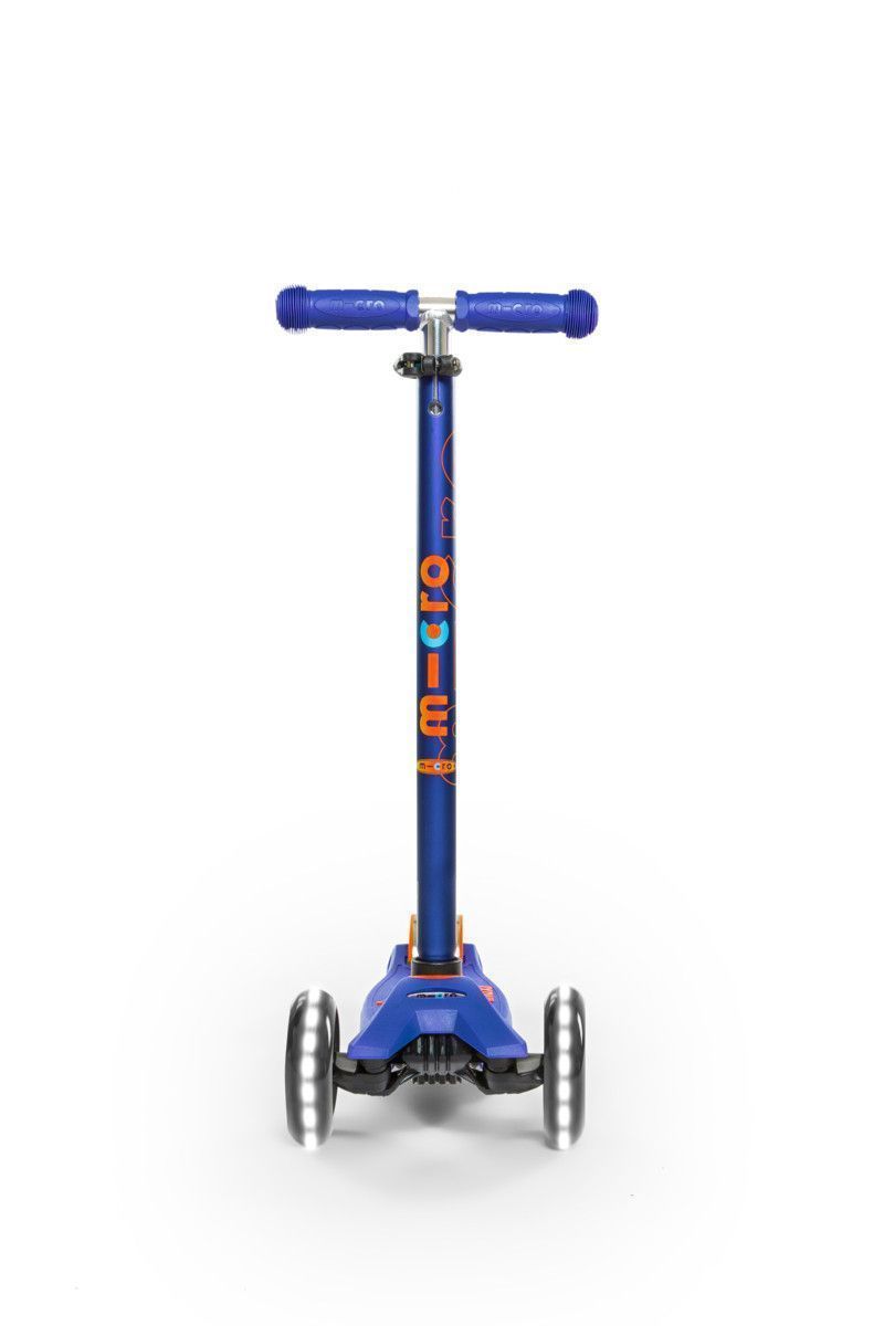 Cuarta imagen del Patinete Micro Maxi Deluxe Azul LED