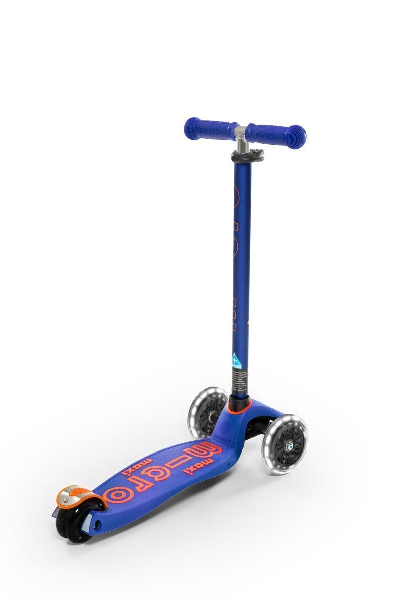 Quinta imagen del Patinete Micro Maxi Deluxe Azul LED