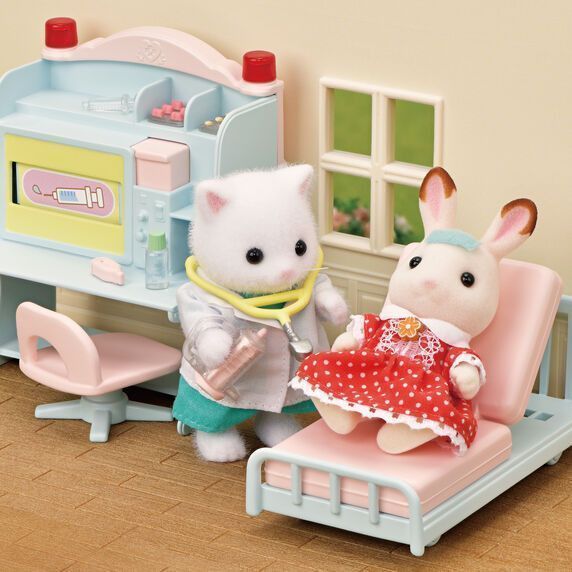 Cuarta imagen del Set Doctora de la Aldea de Sylvanian Families