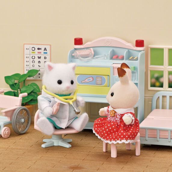 Septima imagen del Set Doctora de la Aldea de Sylvanian Families