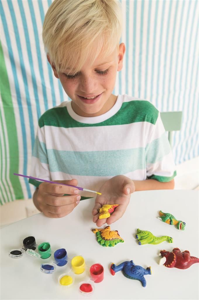 Septima imagen del Set de Manualidades El mundo de los Dinosaurios de 4M
