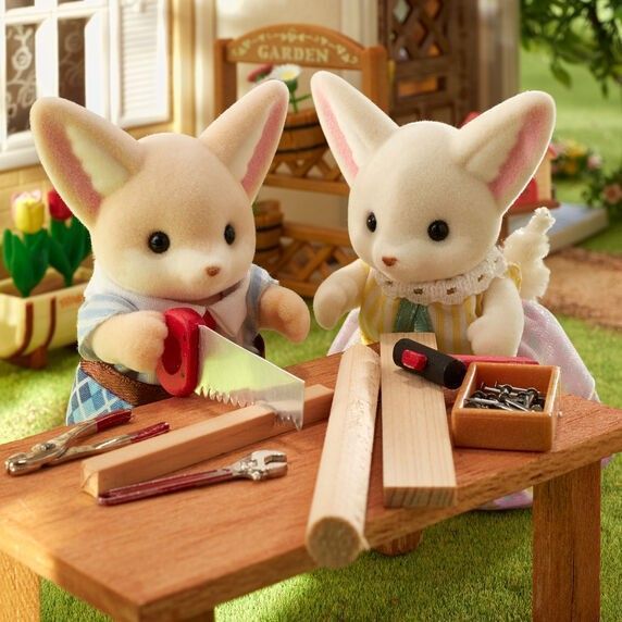 Septima imagen de la Familia Zorro del Desierto de Sylvanian Families