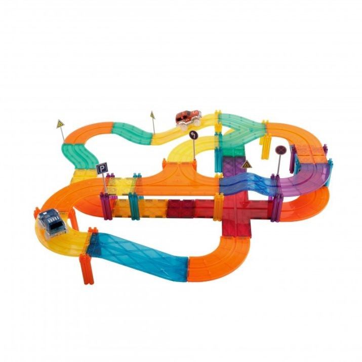 Sexta imagen de Braintoys Imanix Pista de Carreras 50 pzas Juego de construcción magnética
