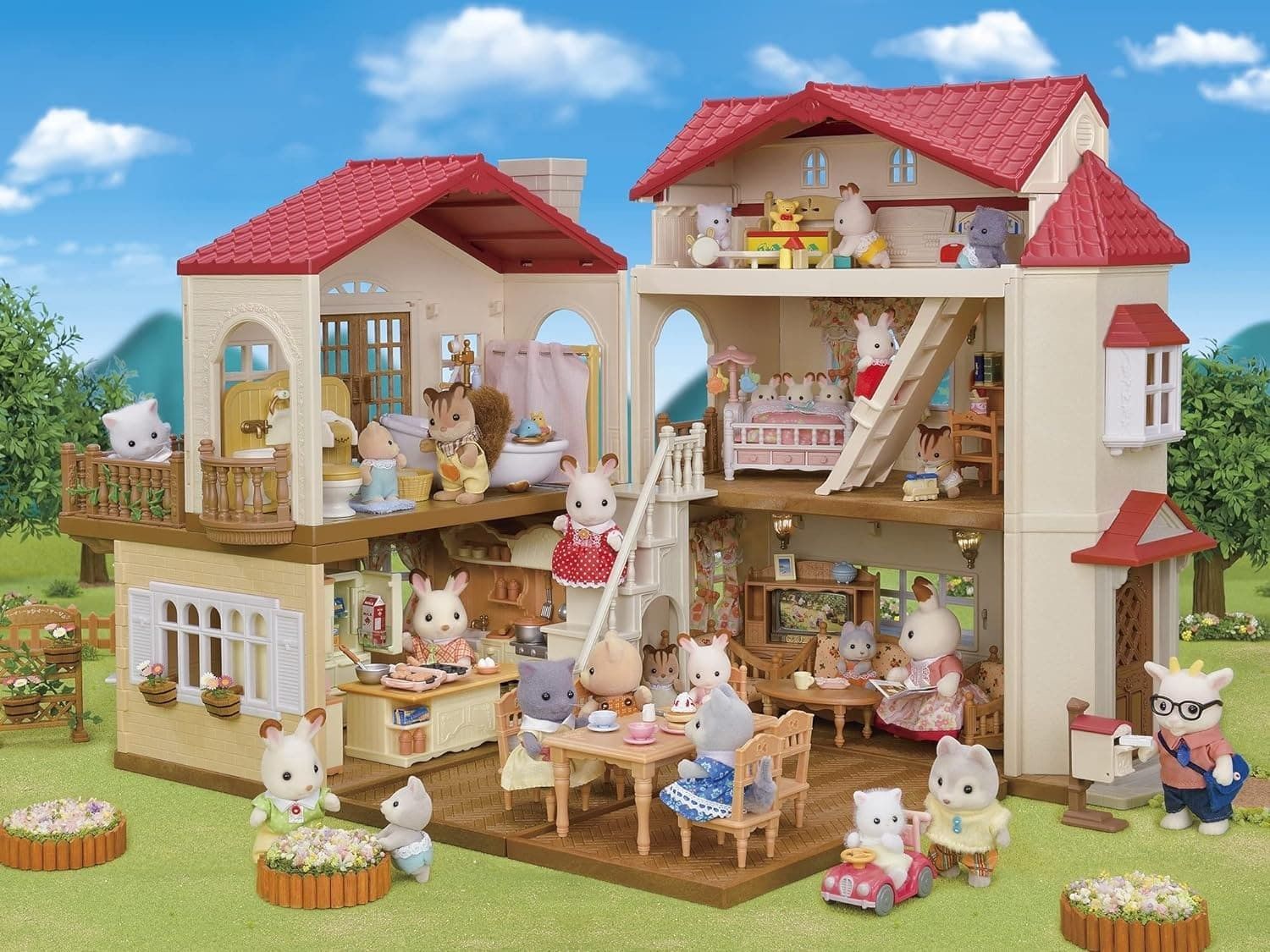 Segunda imagen de la Casa con Luces el Ático Secreto de Sylvanian Families