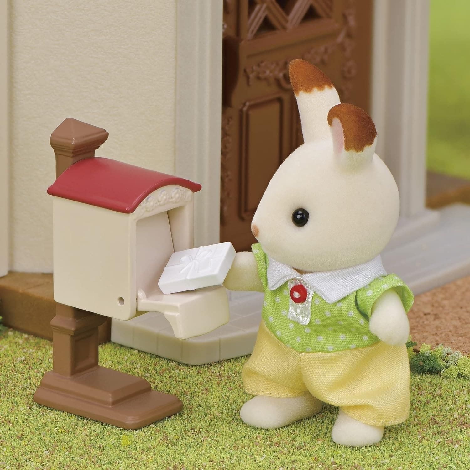 Tercera imagen de la Casa con Luces el Ático Secreto de Sylvanian Families
