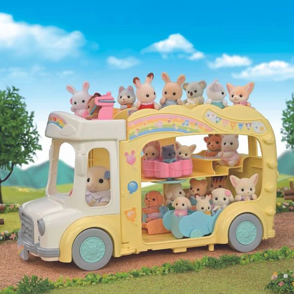 Quinta imagen del Autobús Arcoíris de la Guardería de Sylvanian Families