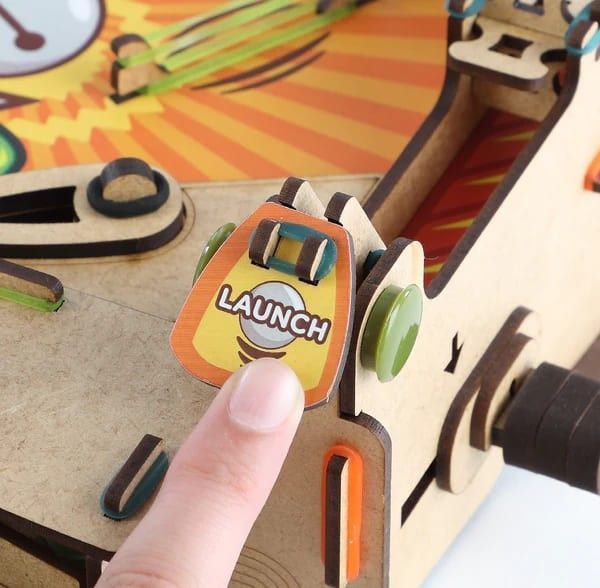 Quinta imagen del Pinball Flipper para construir de Smartivity