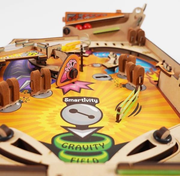 Cuarta imagen del Pinball Flipper para construir de Smartivity