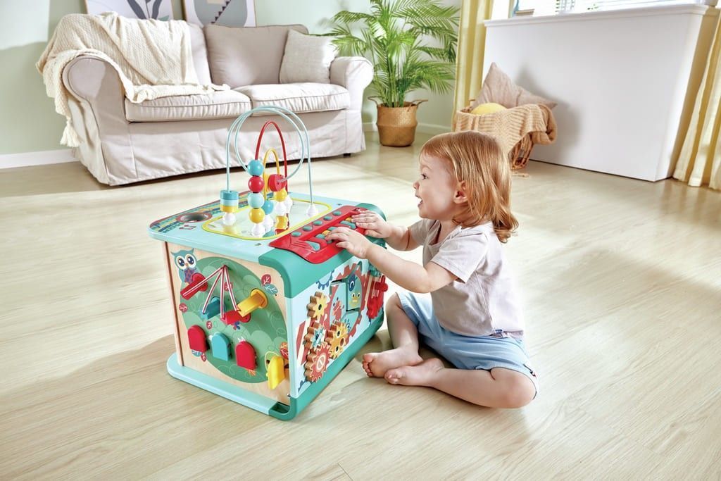 Segunda imagen de Explora y Aprende Magic Cube de Hape