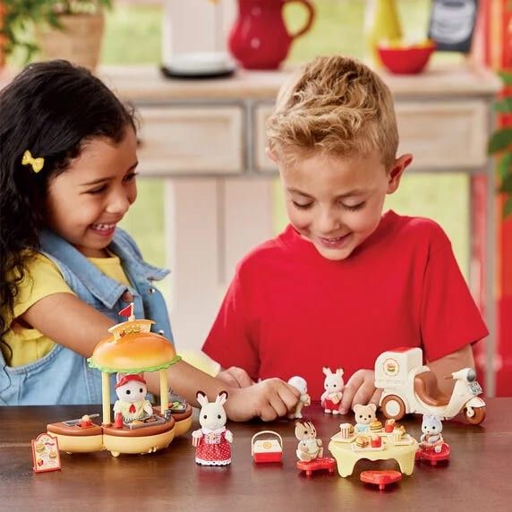Novena imagen del Puesto de Hamburguesas de Sylvanian Families