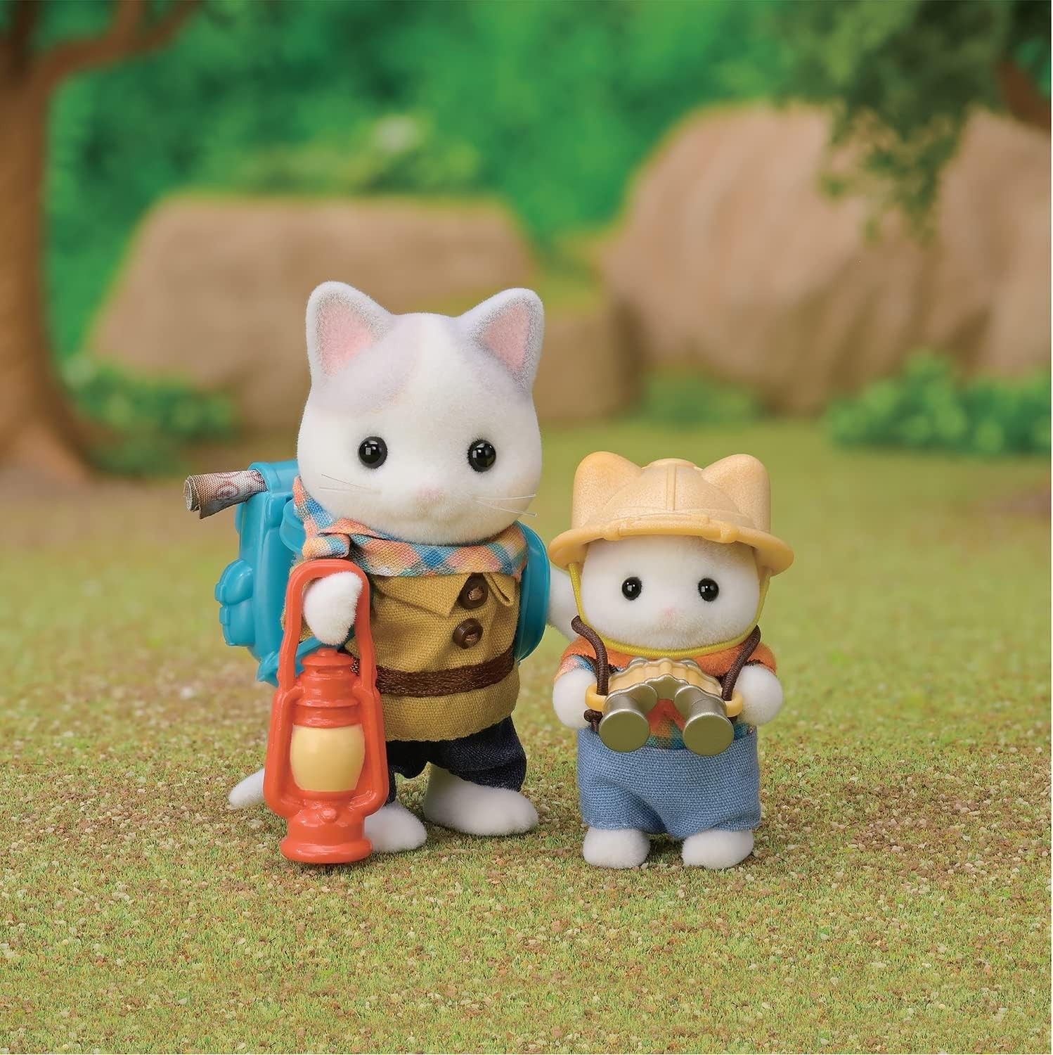 Cuarta imagen del Set de Exploradores Hermanos Gato Latte de Sylvanian Families