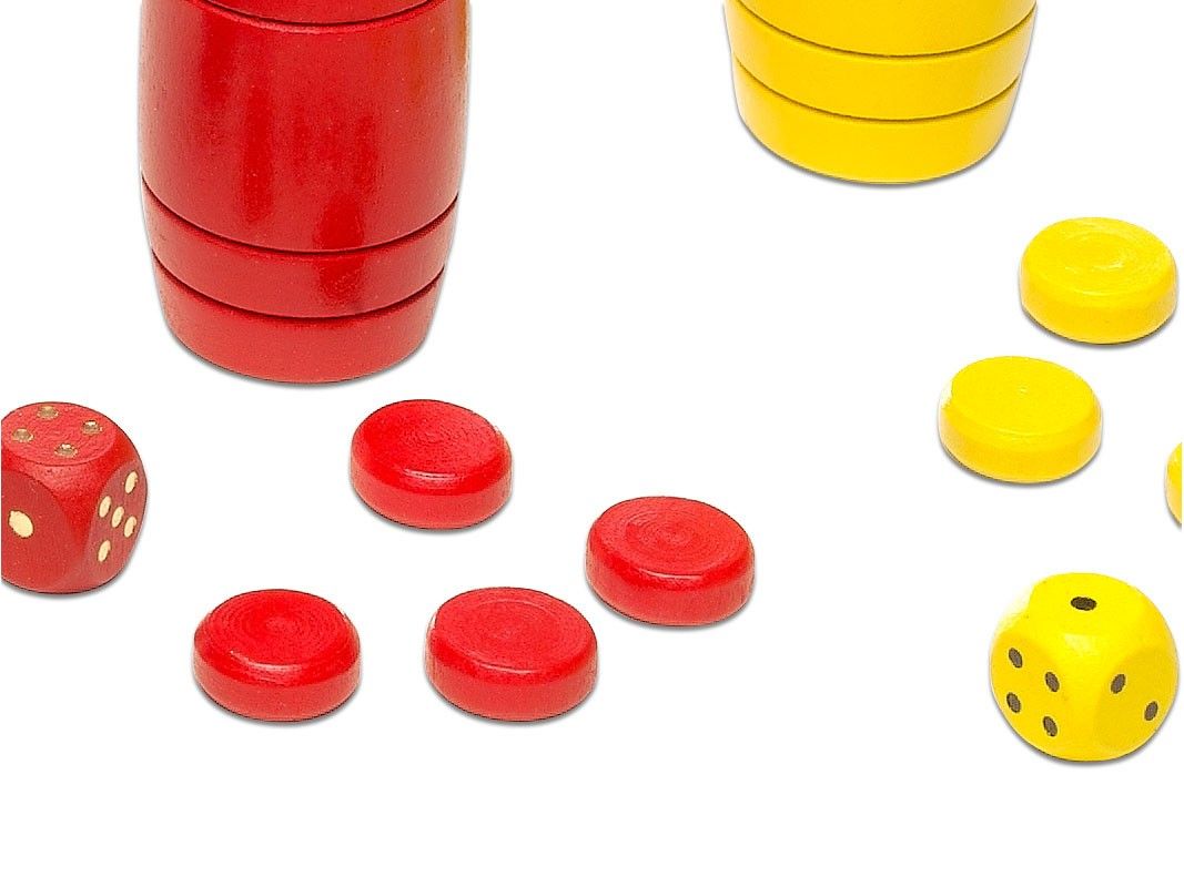 Tercera imagen del Tablero de Parchís y Oca con Accesorios de madera de Cayro