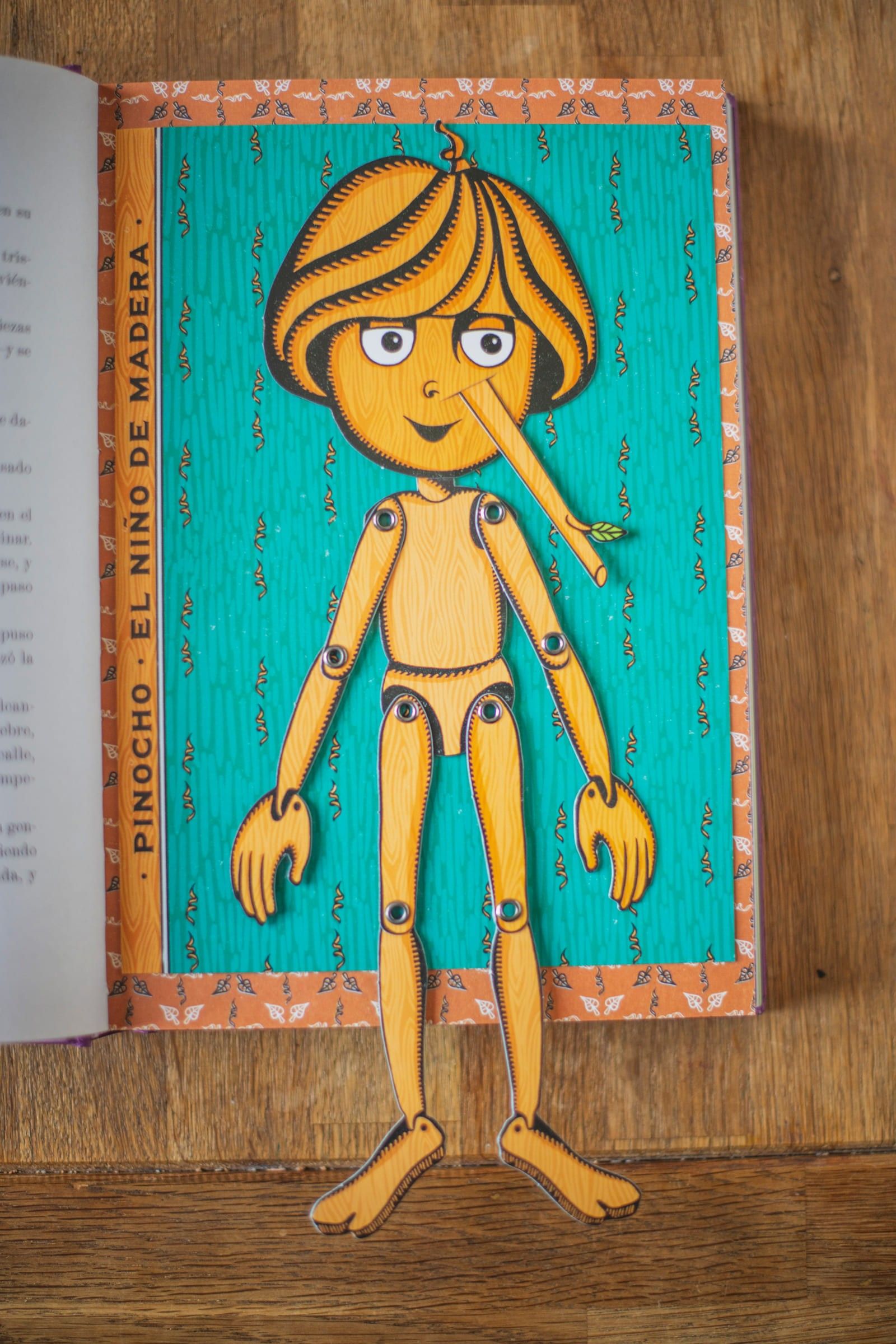 Cuarta imagen de Las aventuras de Pinocho. Pop-Up de Folioscopio