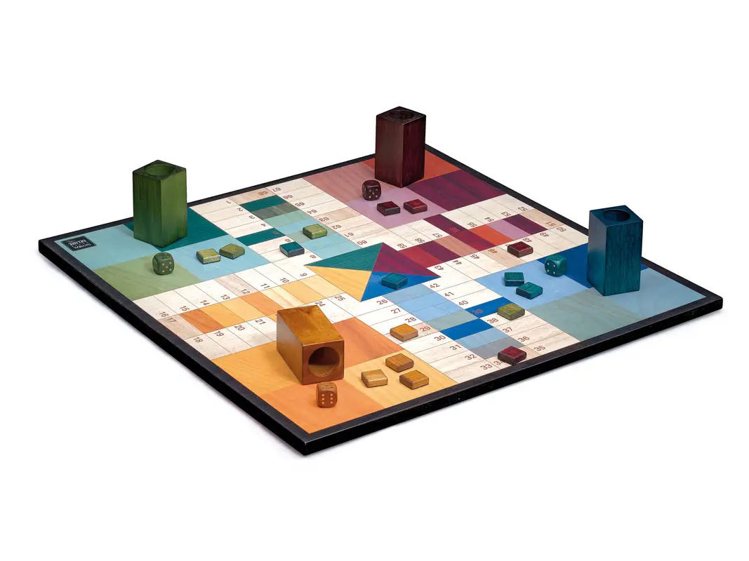 Parchís de 40x40 de alta gama de Cayro